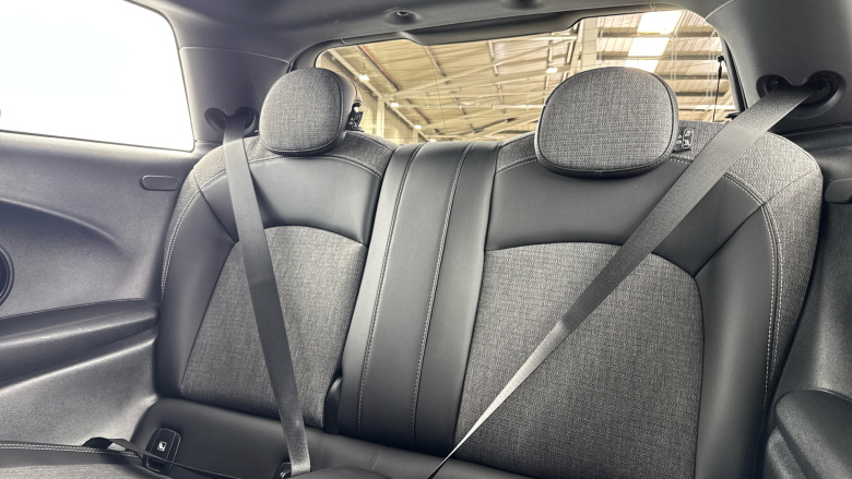 MINI Hatchback 135kW Cooper S Level 2 33kWh 3dr Auto Electric Hatchback